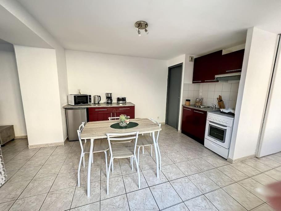 Spacieux T2 Tout Confort Tarbes Exteriör bild
