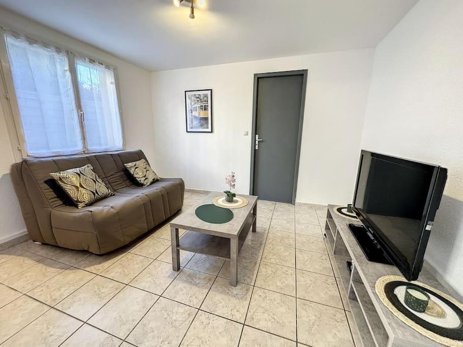 Spacieux T2 Tout Confort Tarbes Exteriör bild